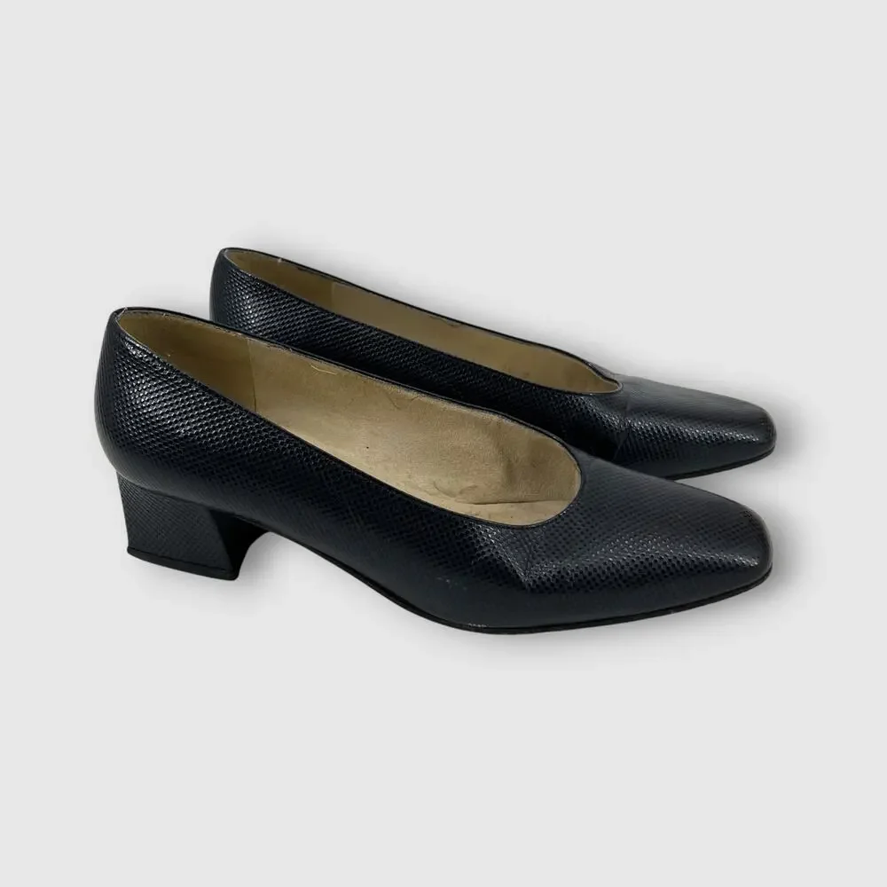 Vintage Stuart Weitzman Textured Leather Block Heel Pumps Size 7.5